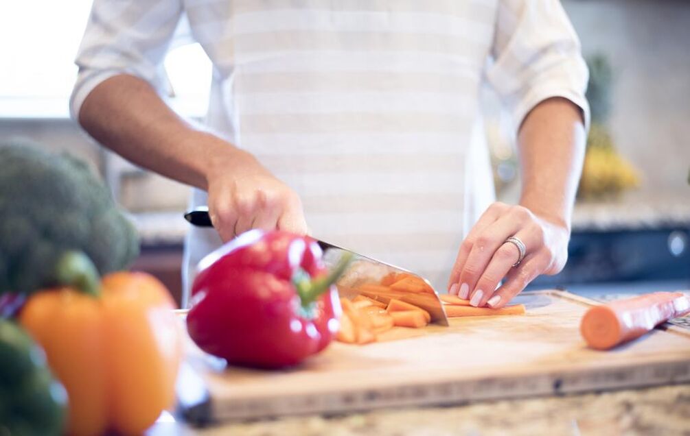 Kochen von Gemüse zur Gewichtsreduktion